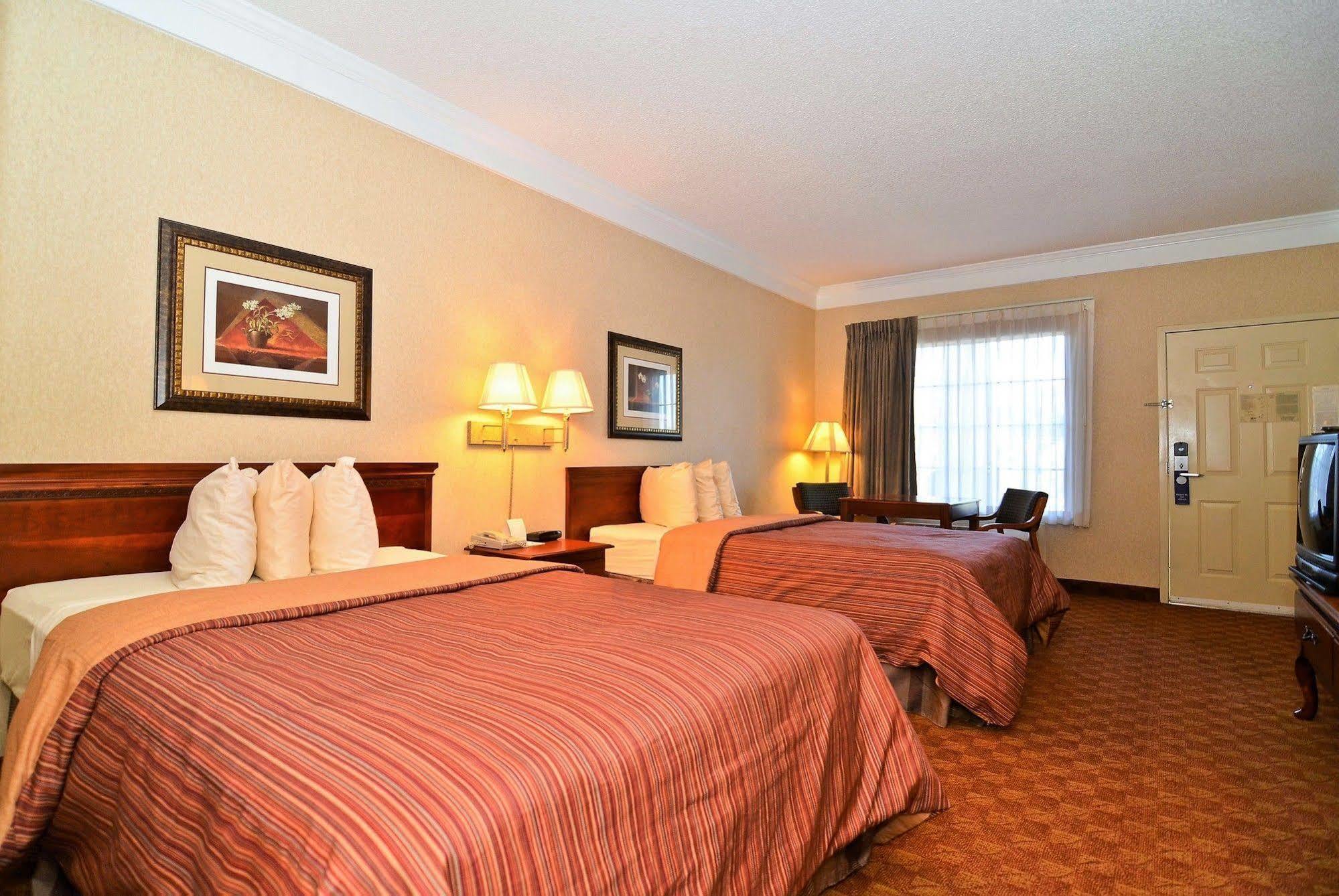 Best Western Hawkinsville Inn & Suites Экстерьер фото