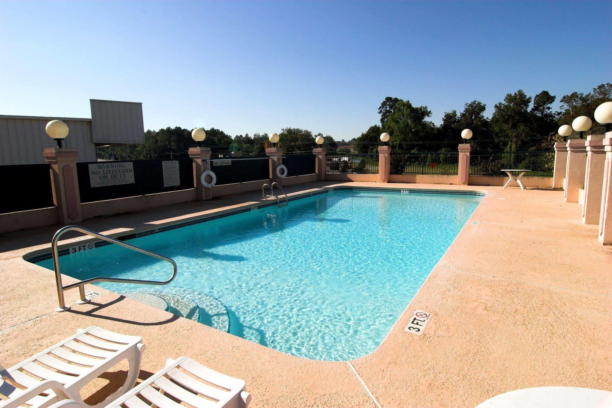 Best Western Hawkinsville Inn & Suites Удобства фото